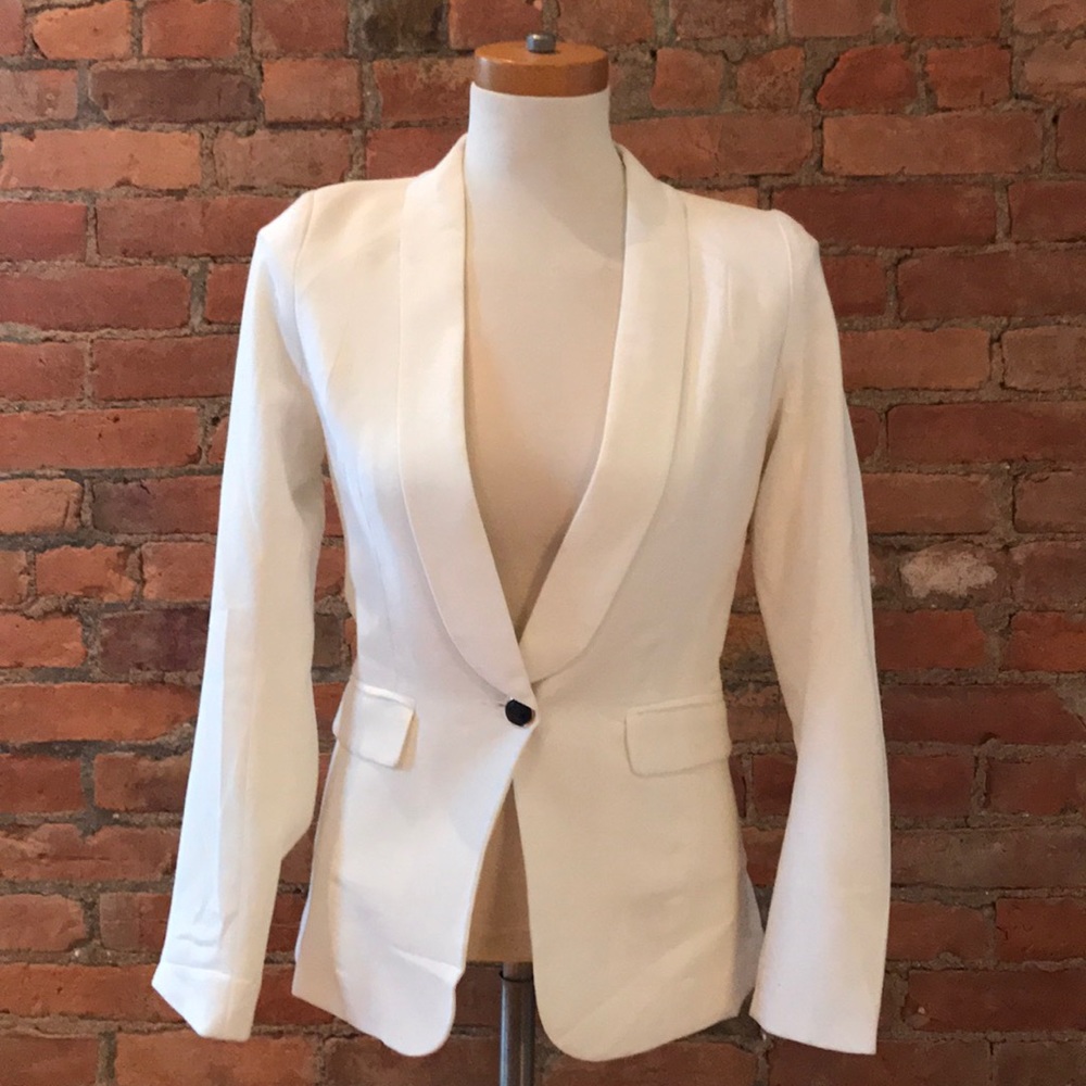 🙌🏽 Classic Blazer!!